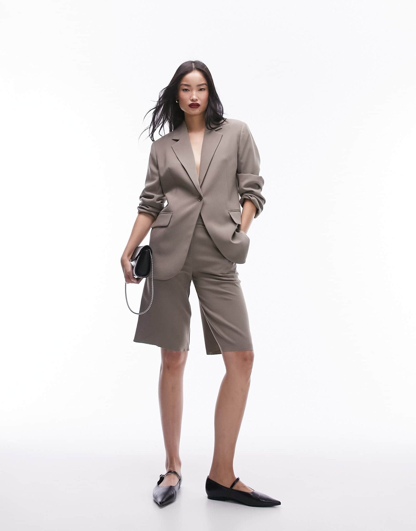 Topshop tailored awkward length short in taupe - ASOS Sample Sale EU Store