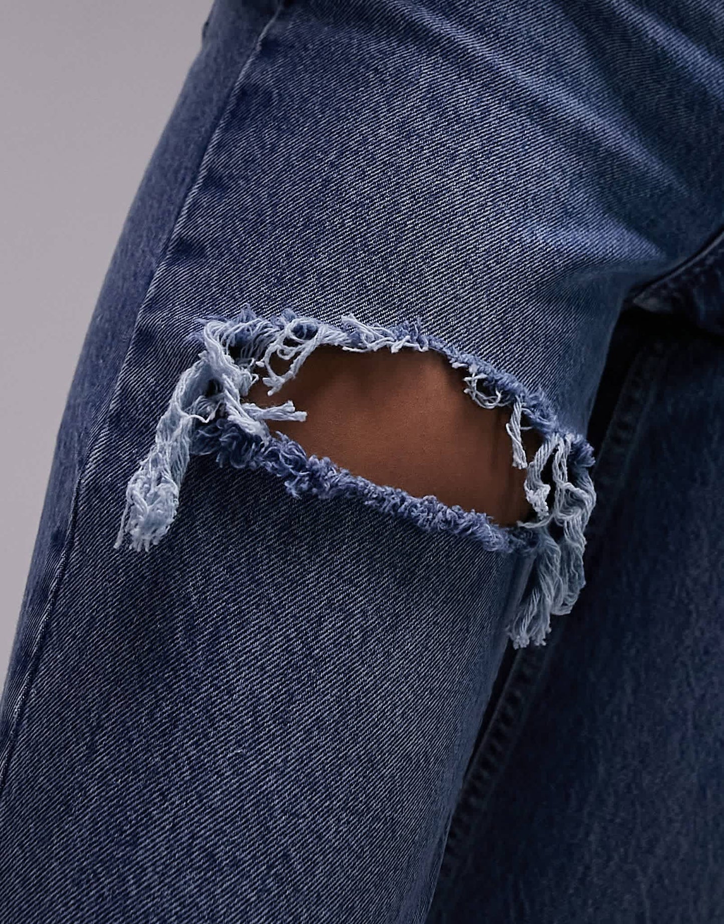 Topshop Tall Mom jean with brixton rip in mid blue - ASOS Sample Sale EU Store