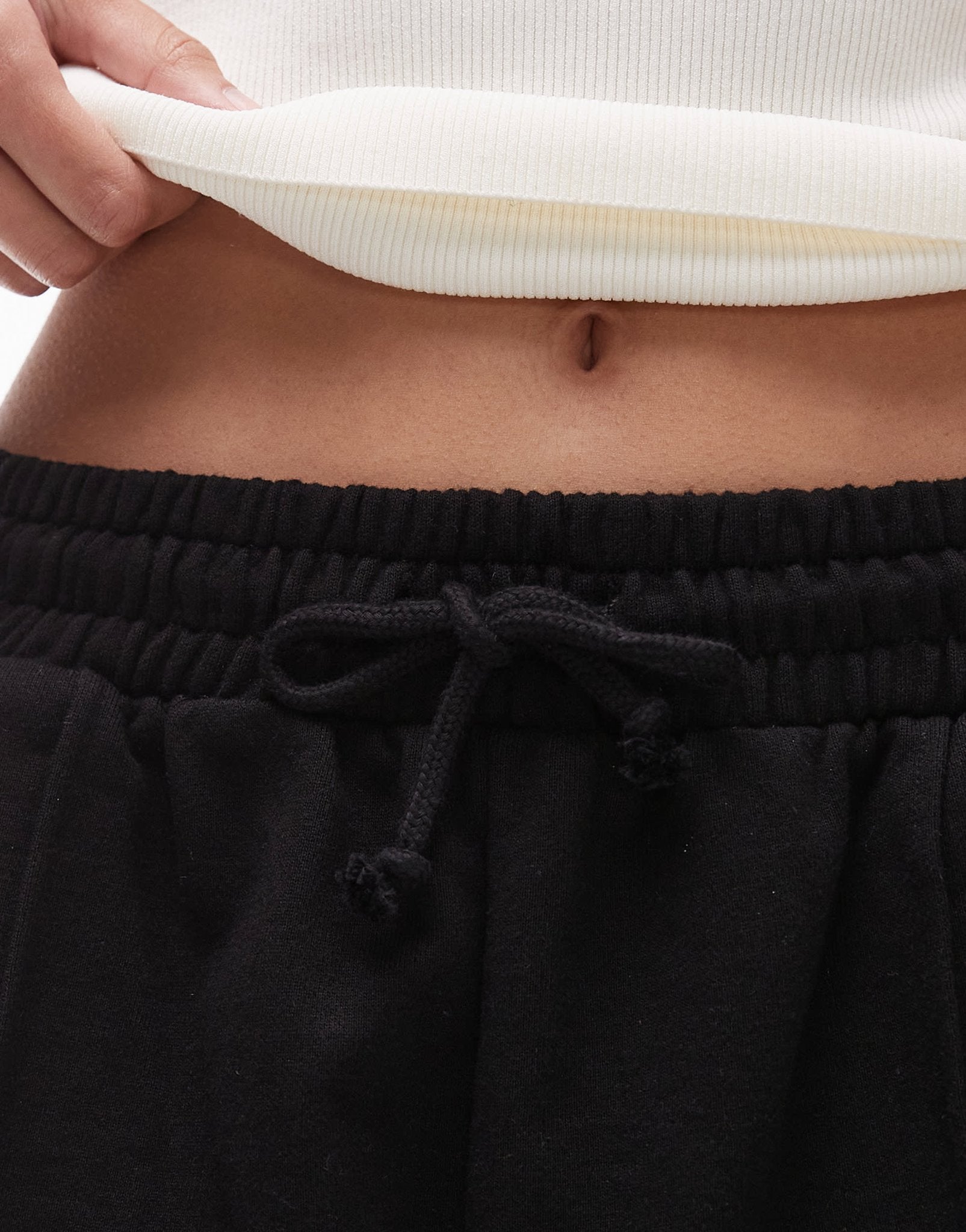 Topshop tall pintuck jogger short in black - ASOS Sample Sale EU Store