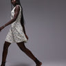 Mini abito Topshop con scollo a V e stampa floreale avorio