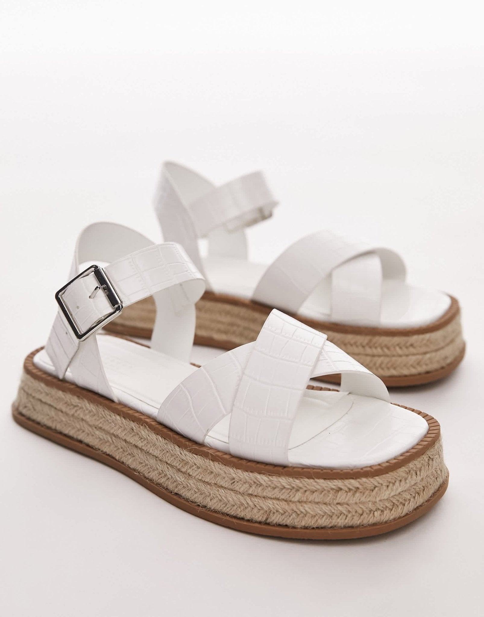 Topshop Wide Fit Jenna espadrille flat sandal in white croc - ASOS Sample Sale EU Store