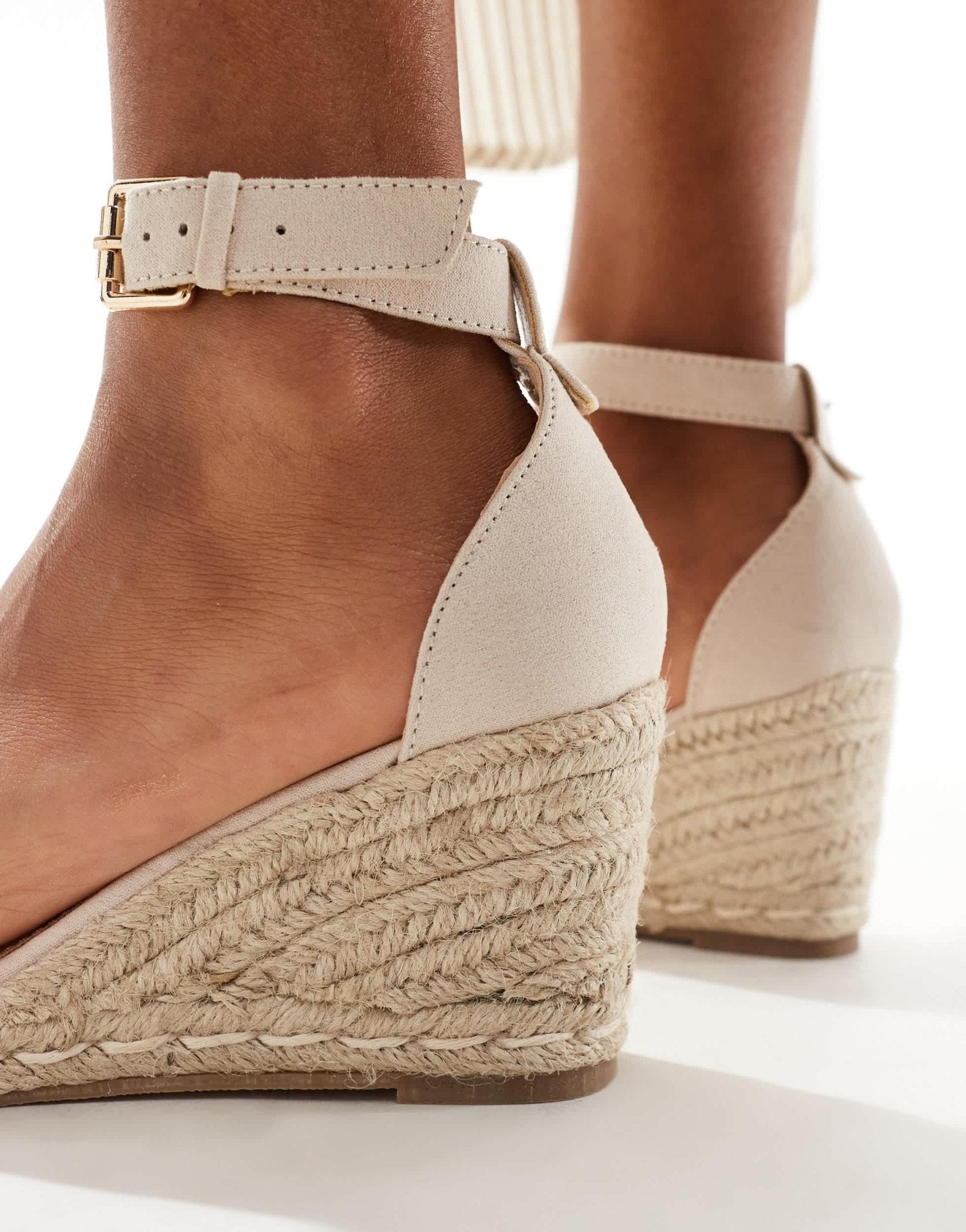 Truffle Collection jute wedge heeled espadrilles in beige - ASOS Sample Sale EU Store