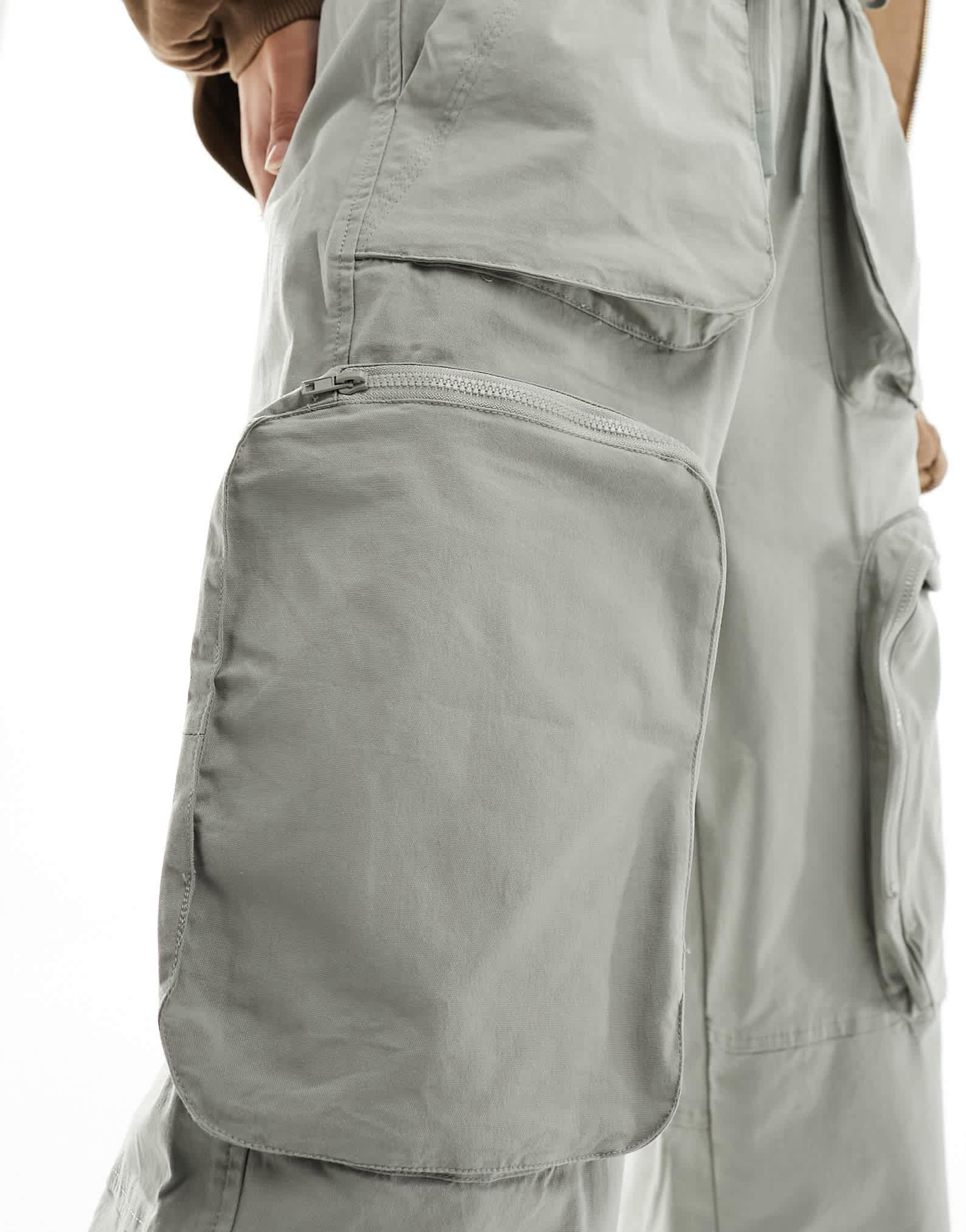Urban Revivo drawstring straight leg cargo trousers with exaggerated pockets in washed grey - ASOS Sample Sale EU Store