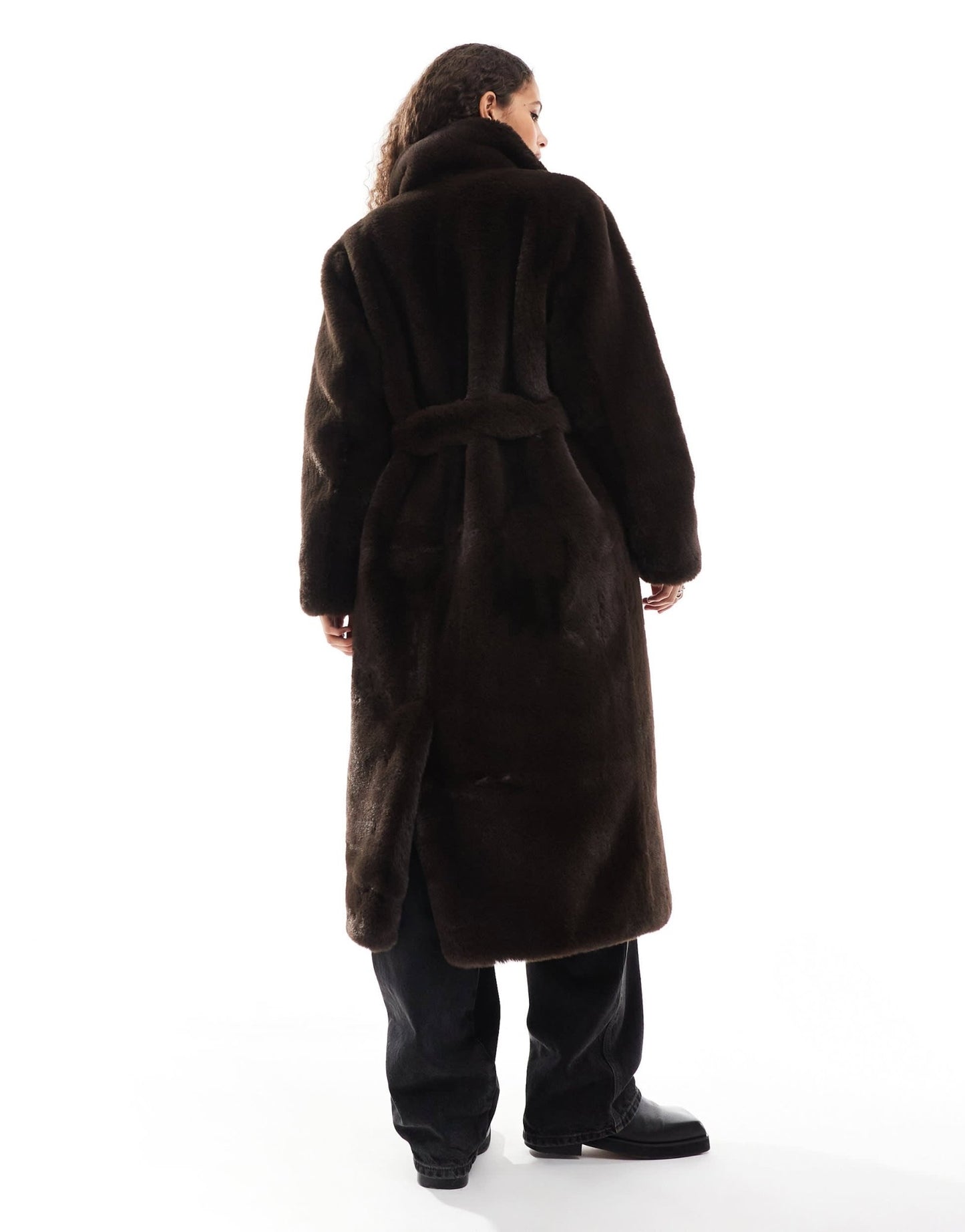 Urbancode faux fur oversized cocoon coat in chocolate brown - ASOS Sample Sale EU Store