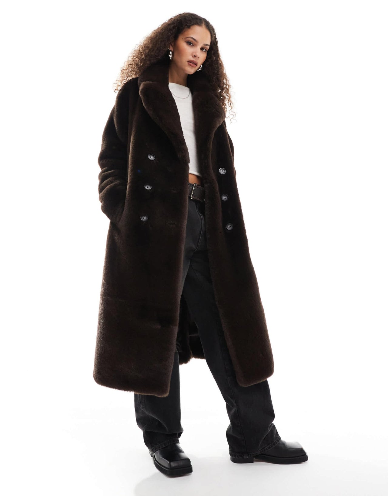 Urbancode faux fur oversized cocoon coat in chocolate brown - ASOS Sample Sale EU Store