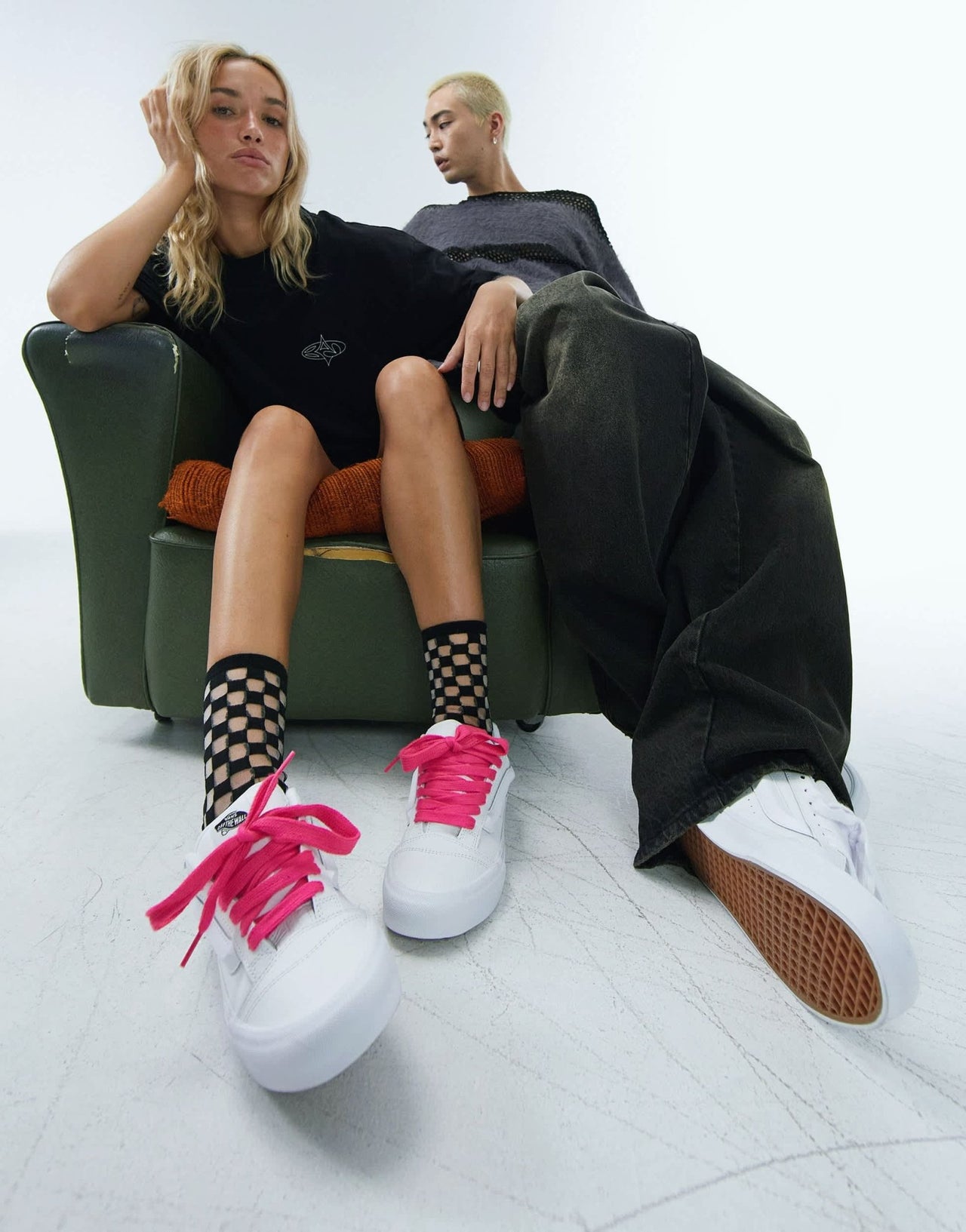 Vans Knu Skool chunky trainers in triple white leather - ASOS Sample Sale EU Store