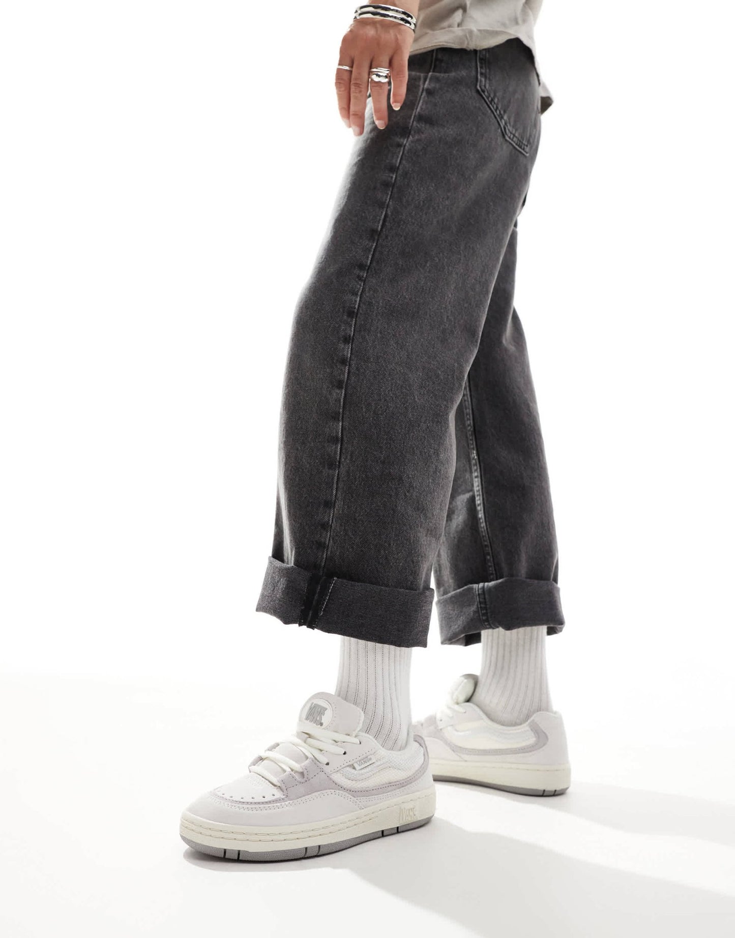 Vans speed chunky trainers in light grey and off white - ASOS Sample Sale EU Store
