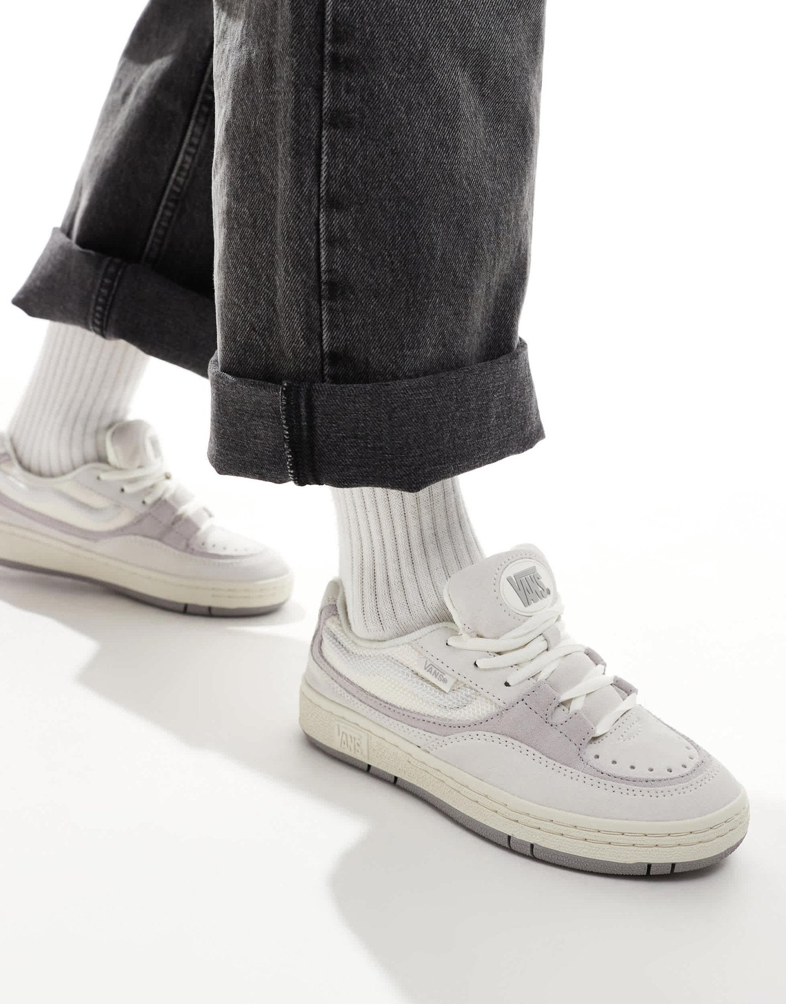 Vans speed chunky trainers in light grey and off white - ASOS Sample Sale EU Store