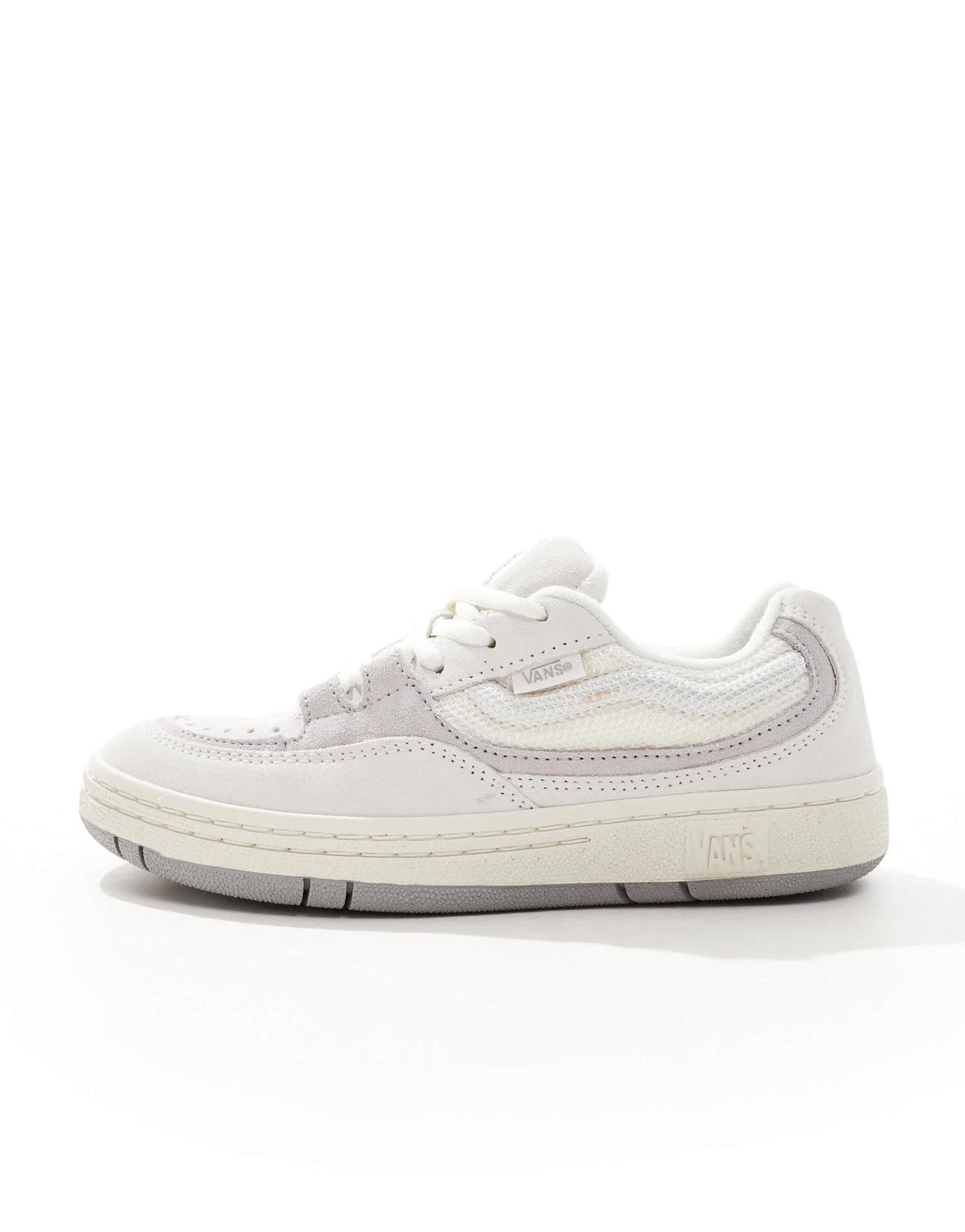 Vans speed chunky trainers in light grey and off white - ASOS Sample Sale EU Store