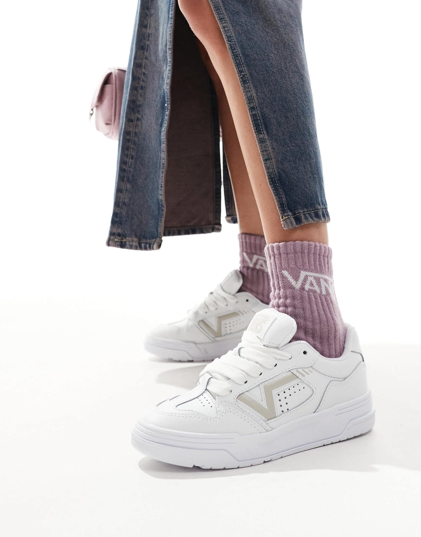 Vans upland chunky leather trainers in white and beige - ASOS Sample Sale EU Store