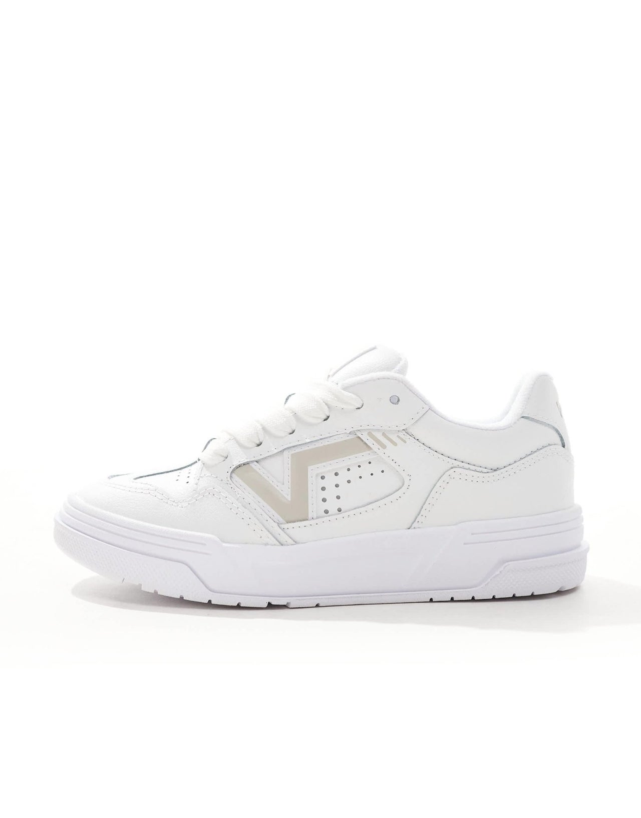 Vans upland chunky leather trainers in white and beige - ASOS Sample Sale EU Store