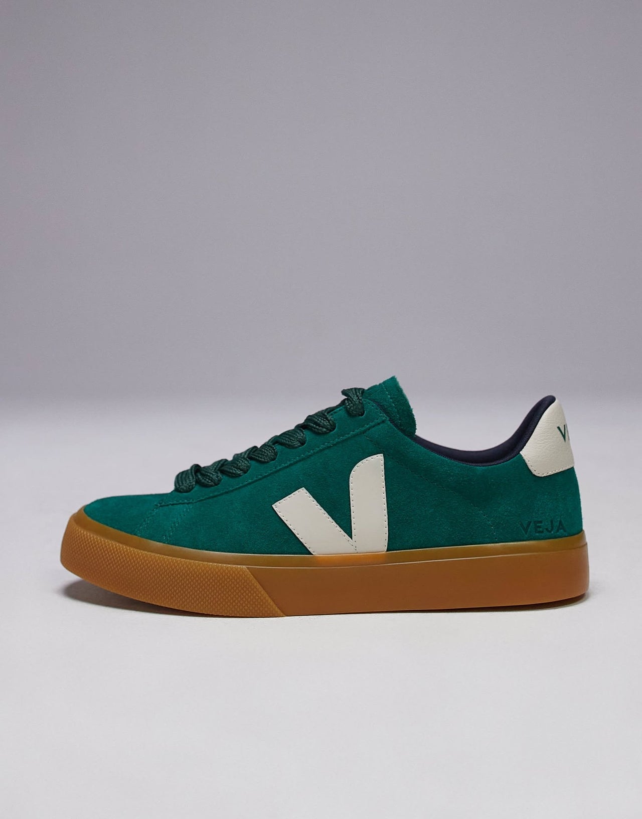 VEJA Campo bold suede trainer in green - ASOS Sample Sale EU Store