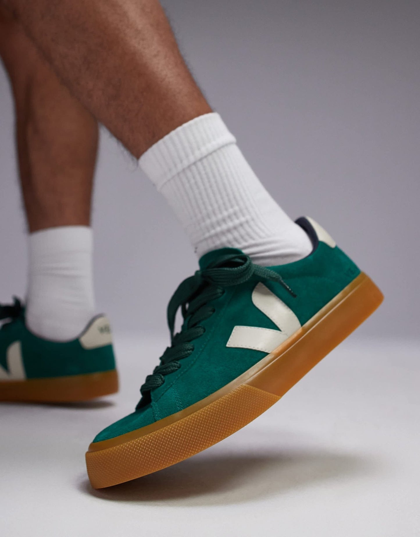 VEJA Campo bold suede trainer in green - ASOS Sample Sale EU Store