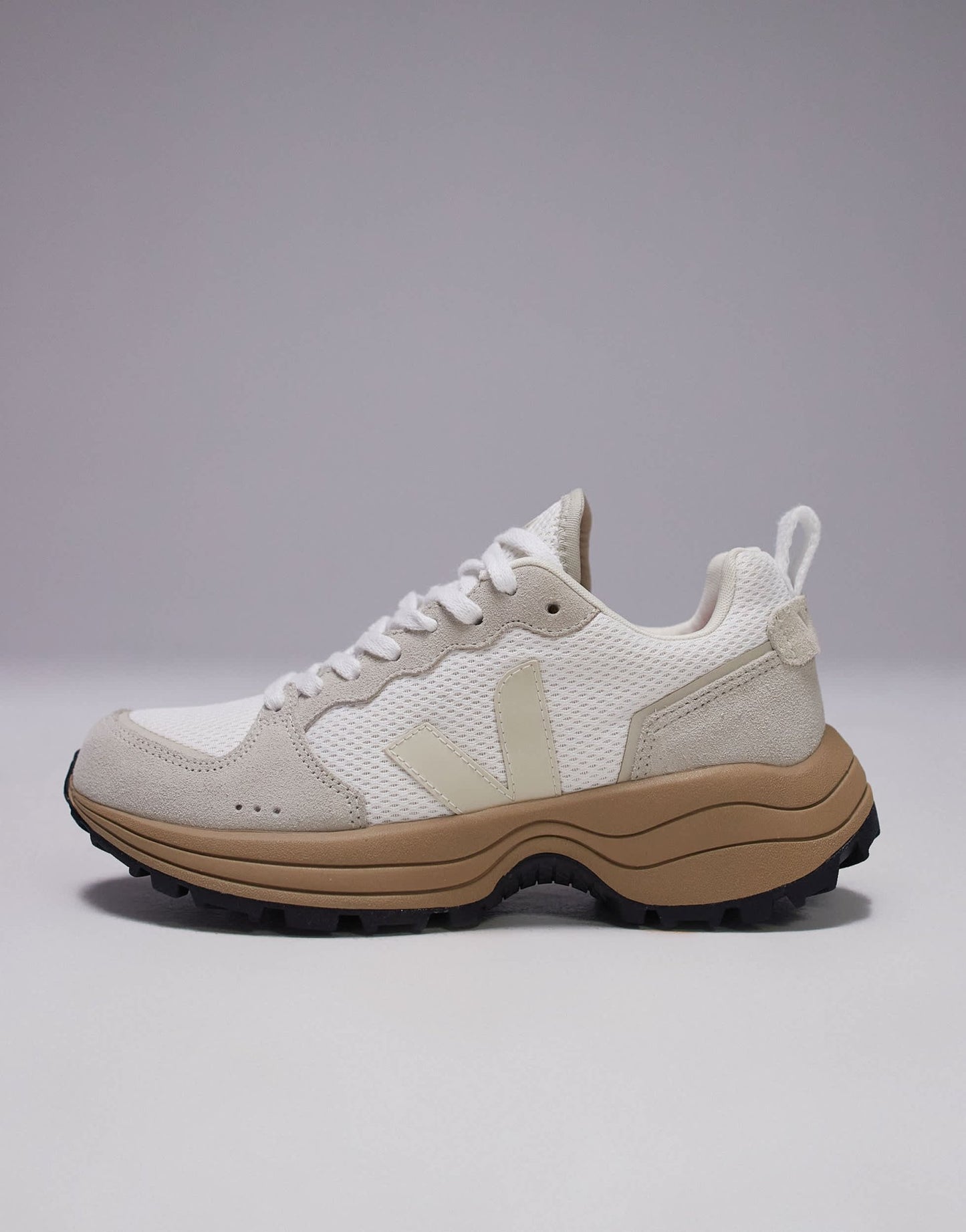 VEJA Venturi II trainer in beige with gum sole - ASOS Sample Sale EU Store