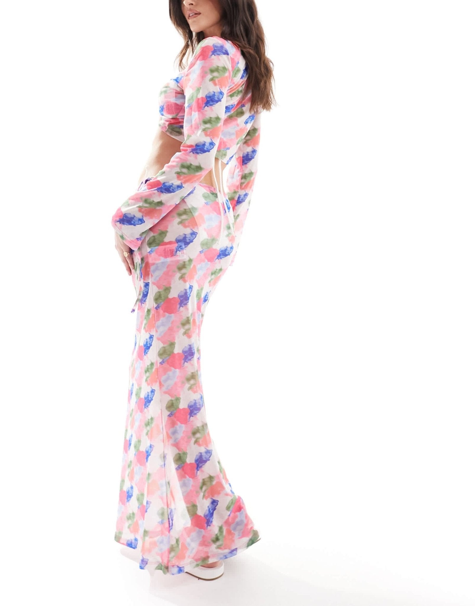 Vero Moda beach mesh maxi skirt co - ord in blurred watercolour print - ASOS Sample Sale EU Store