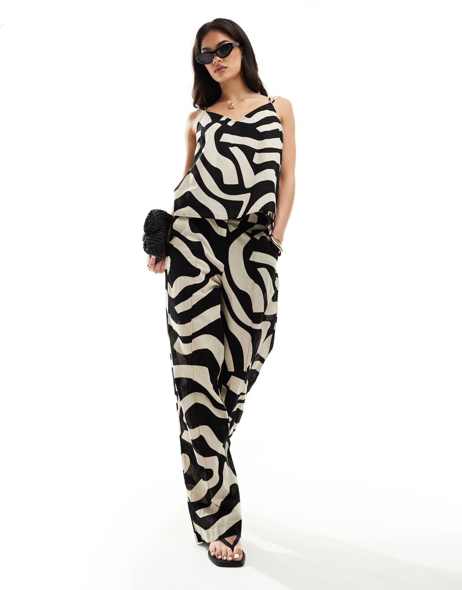 Vero Moda linen touch double strap cami top co - ord in abstract mono print - ASOS Sample Sale EU Store