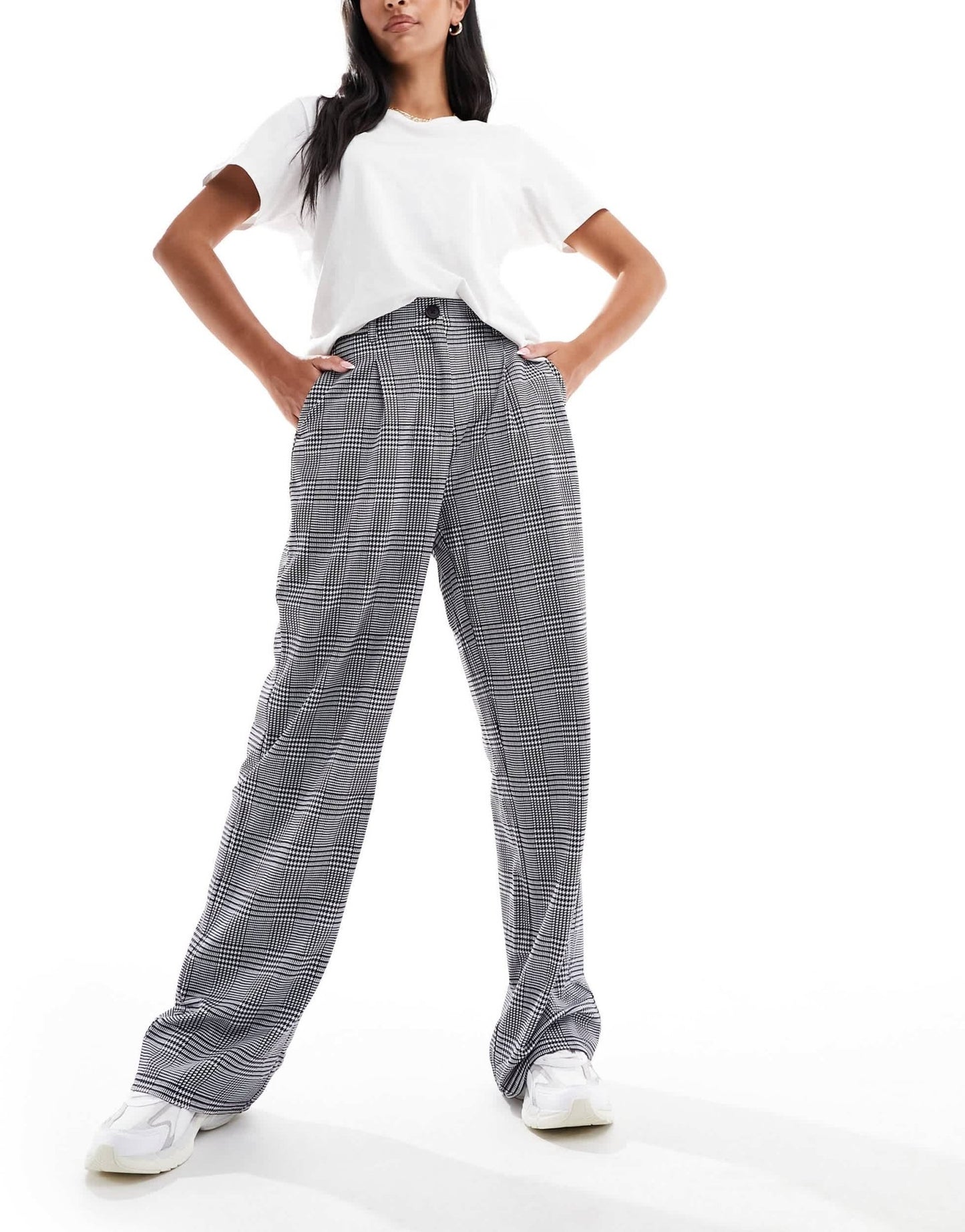 Vero Moda wide leg trouser in mono check - ASOS Sample Sale EU Store