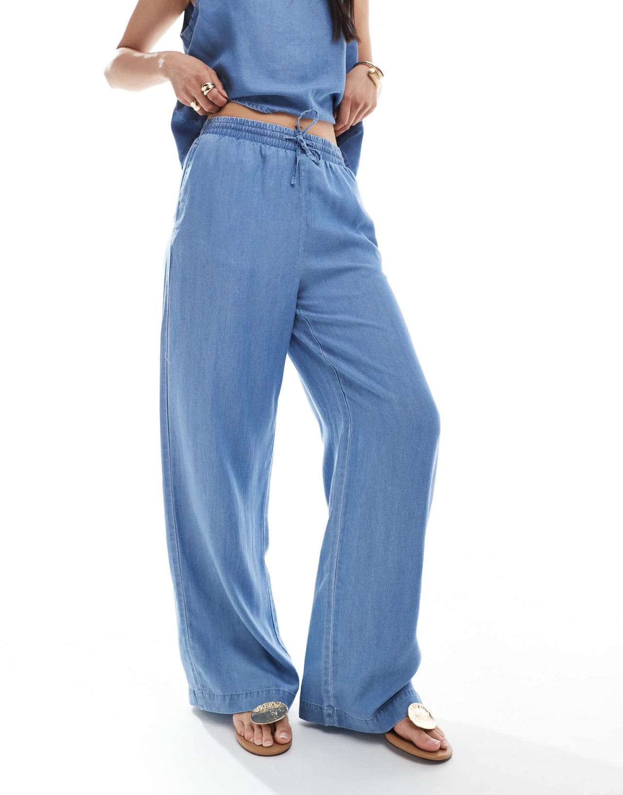 Vero Moda wide leg trousers co - ord in medium blue chambray - ASOS Sample Sale EU Store