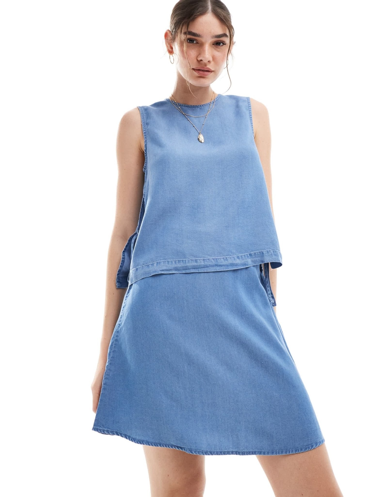 Vero Moda wrap mini skirt co - ord in medium blue chambray - ASOS Sample Sale EU Store