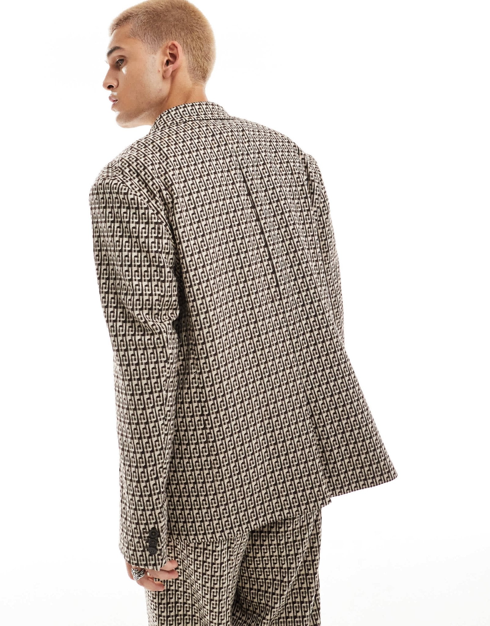 Viggo fernandes double breasted oversized checked suit jacket in tan - ASOS Sample Sale EU Store