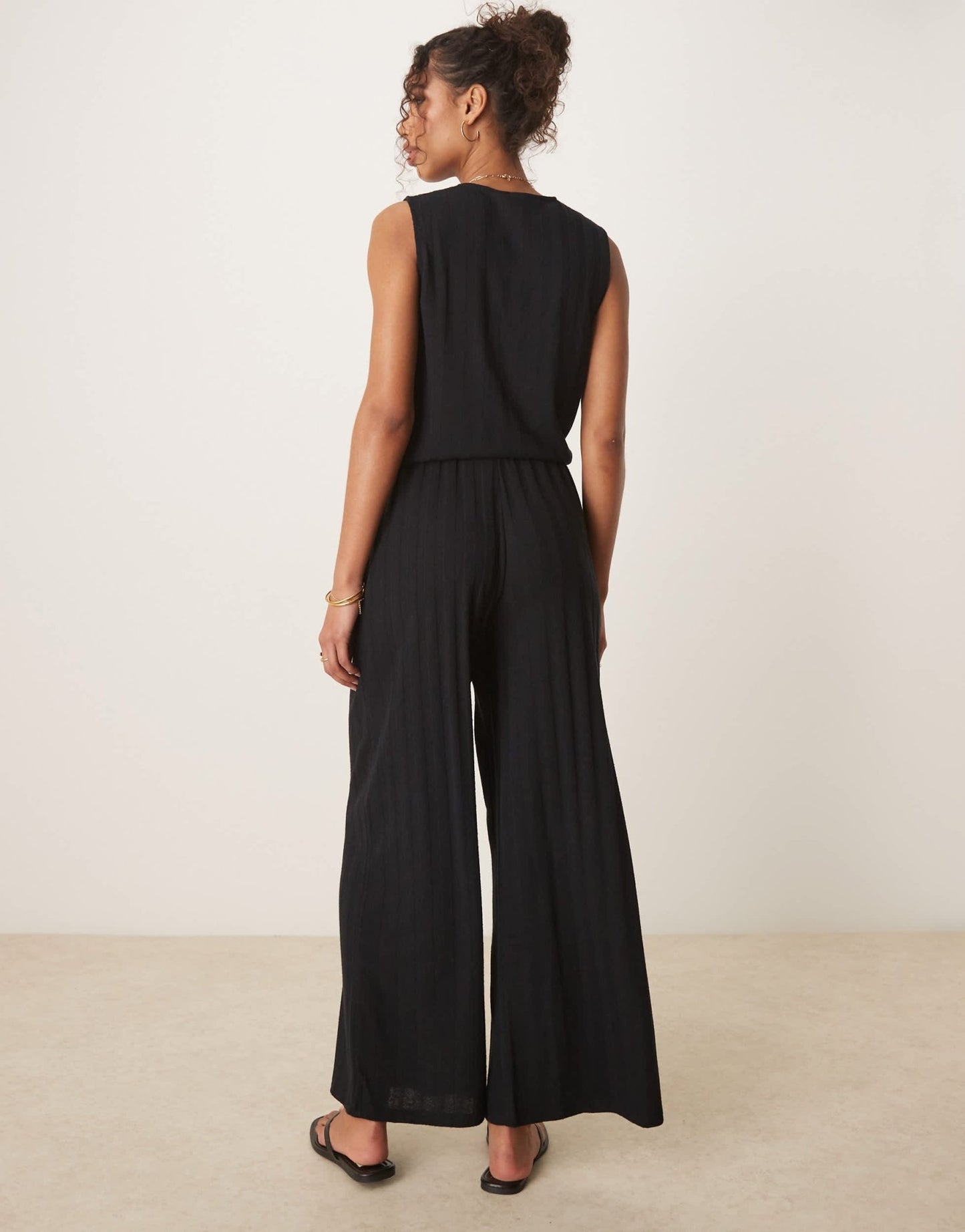 Vila lightweight knitted wide leg trouser co - ord in black - ASOS Sample Sale EU Store