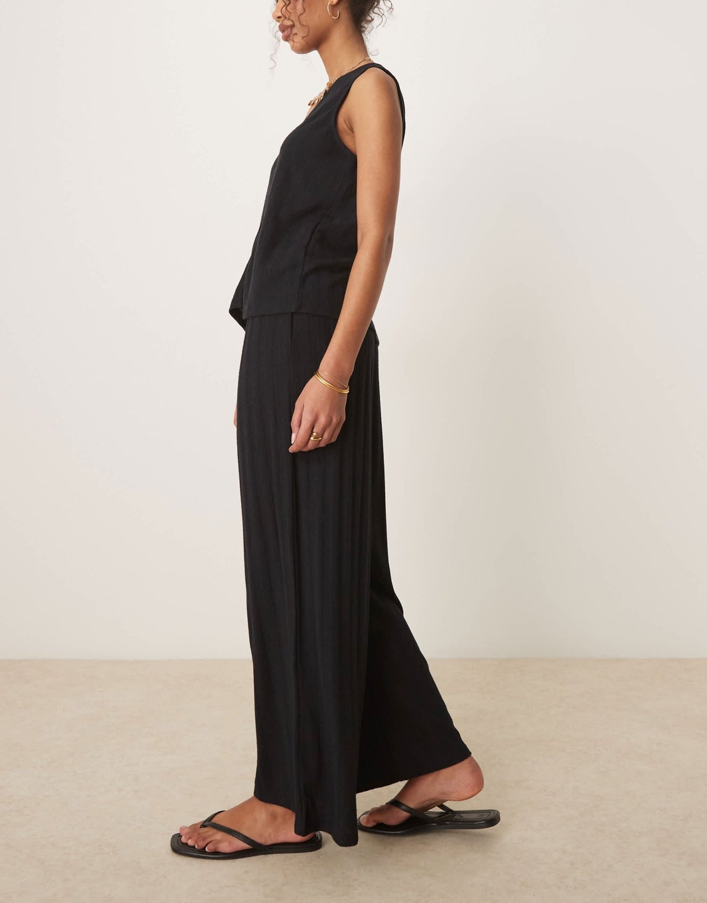 Vila lightweight knitted wide leg trouser co - ord in black - ASOS Sample Sale EU Store