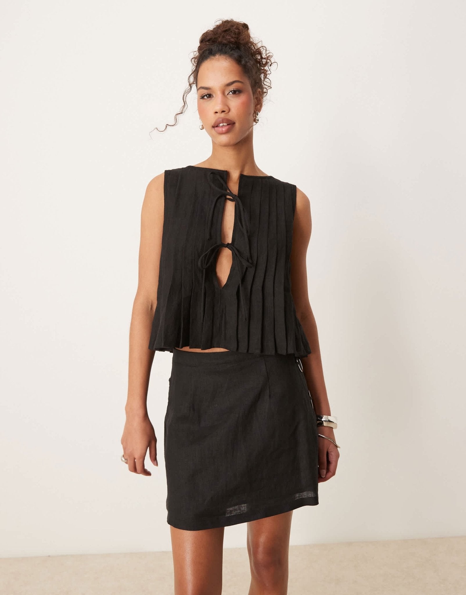 VRG GRL valeria tie front linen top in black - ASOS Sample Sale EU Store