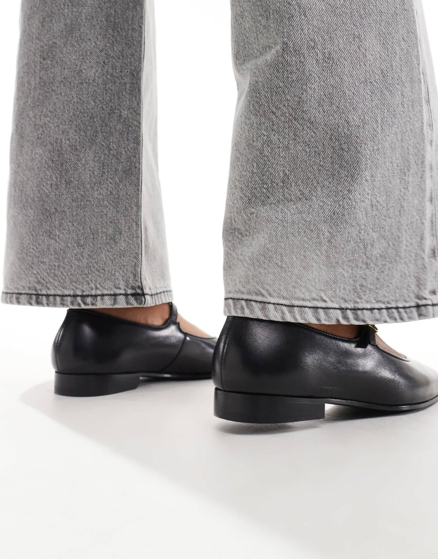 Walk London Bella ballerina shoe in black leather - ASOS Sample Sale EU Store