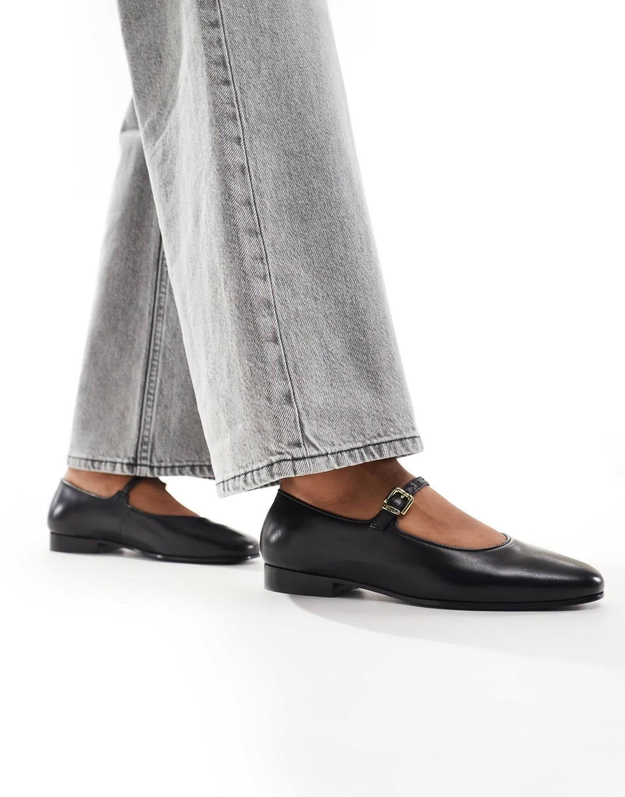 Walk London Bella ballerina shoe in black leather - ASOS Sample Sale EU Store