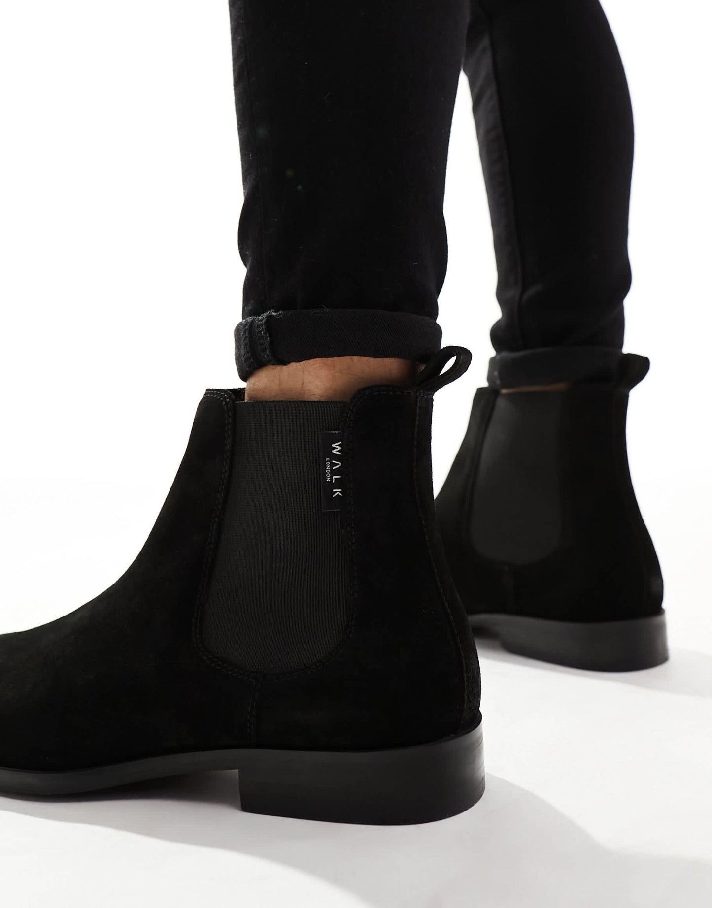 Walk London City Chelsea Boots In Black Suede - ASOS Sample Sale EU Store
