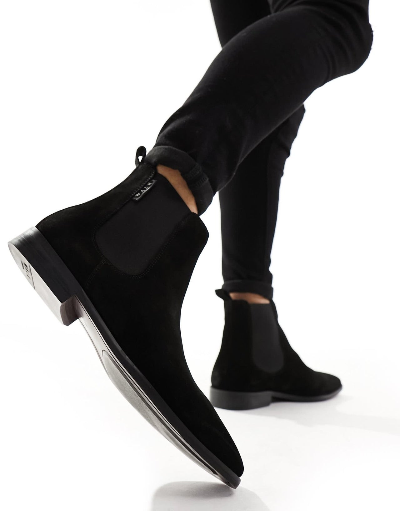 Walk London City Chelsea Boots In Black Suede - ASOS Sample Sale EU Store