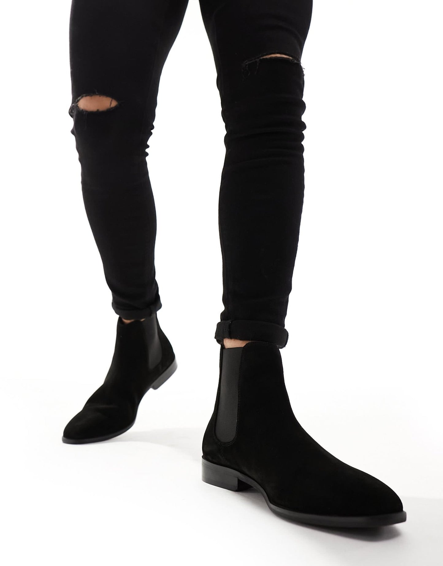 Walk London City Chelsea Boots In Black Suede - ASOS Sample Sale EU Store
