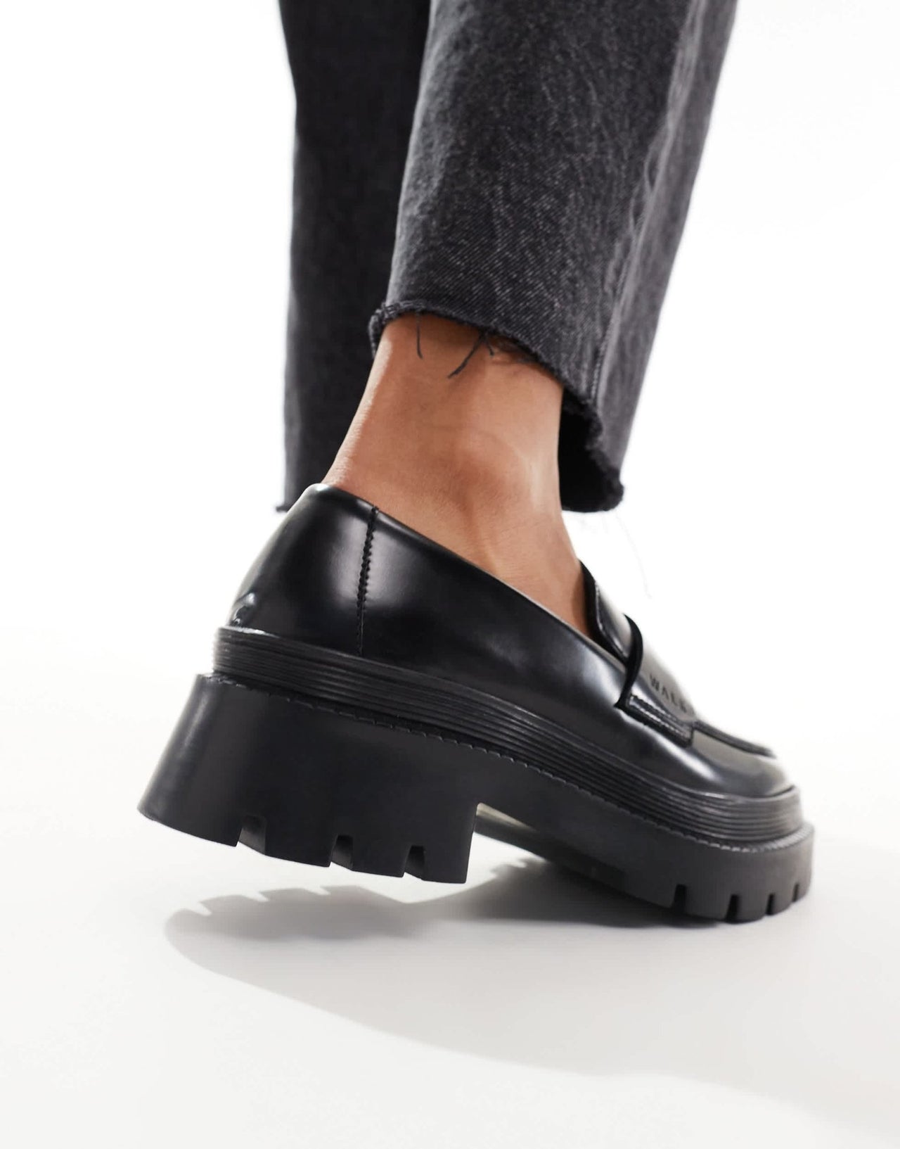 Walk London Kate saddle loafer in black smooth leather - ASOS Sample Sale EU Store