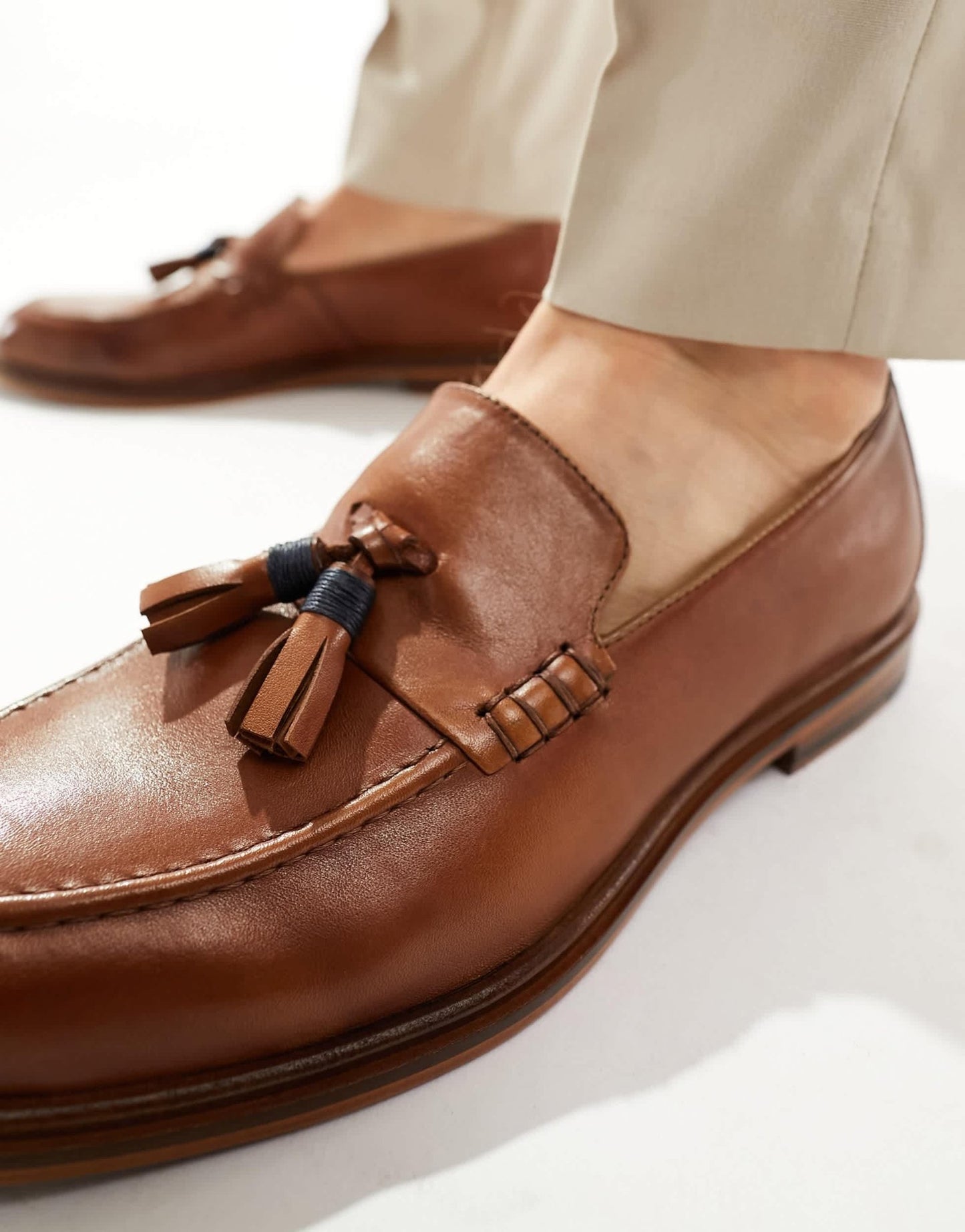 Walk London Putney Tassel Loafers In Tan Leather - ASOS Sample Sale EU Store