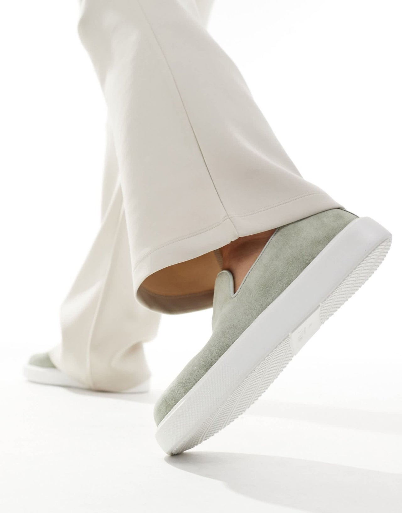 Walk London Robbie Weave Slip Ons In Green Suede - ASOS Sample Sale EU Store