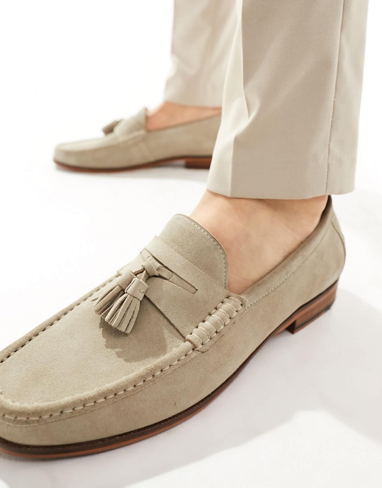 Walk London Tino Tassel Loafers In Stone Suede - ASOS Sample Sale EU Store