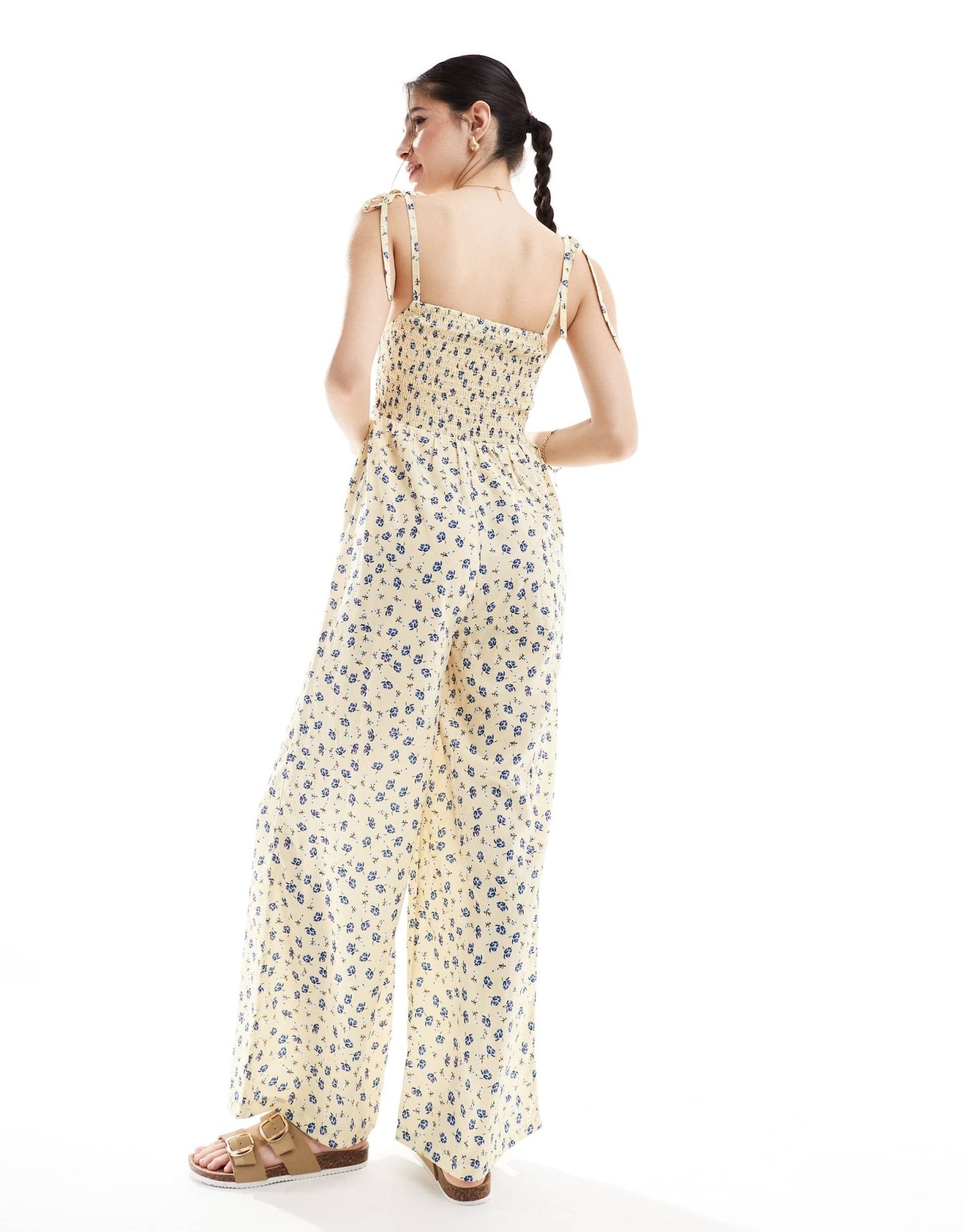 Wednesday's Girl chintzy floral shirred jumpsuit in yellow - ASOS Sample Sale EU Store