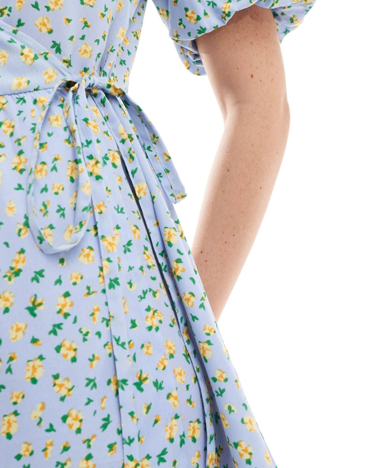 Wednesday's Girl ditsy puff sleeve wrap mini dress in blue - ASOS Sample Sale EU Store