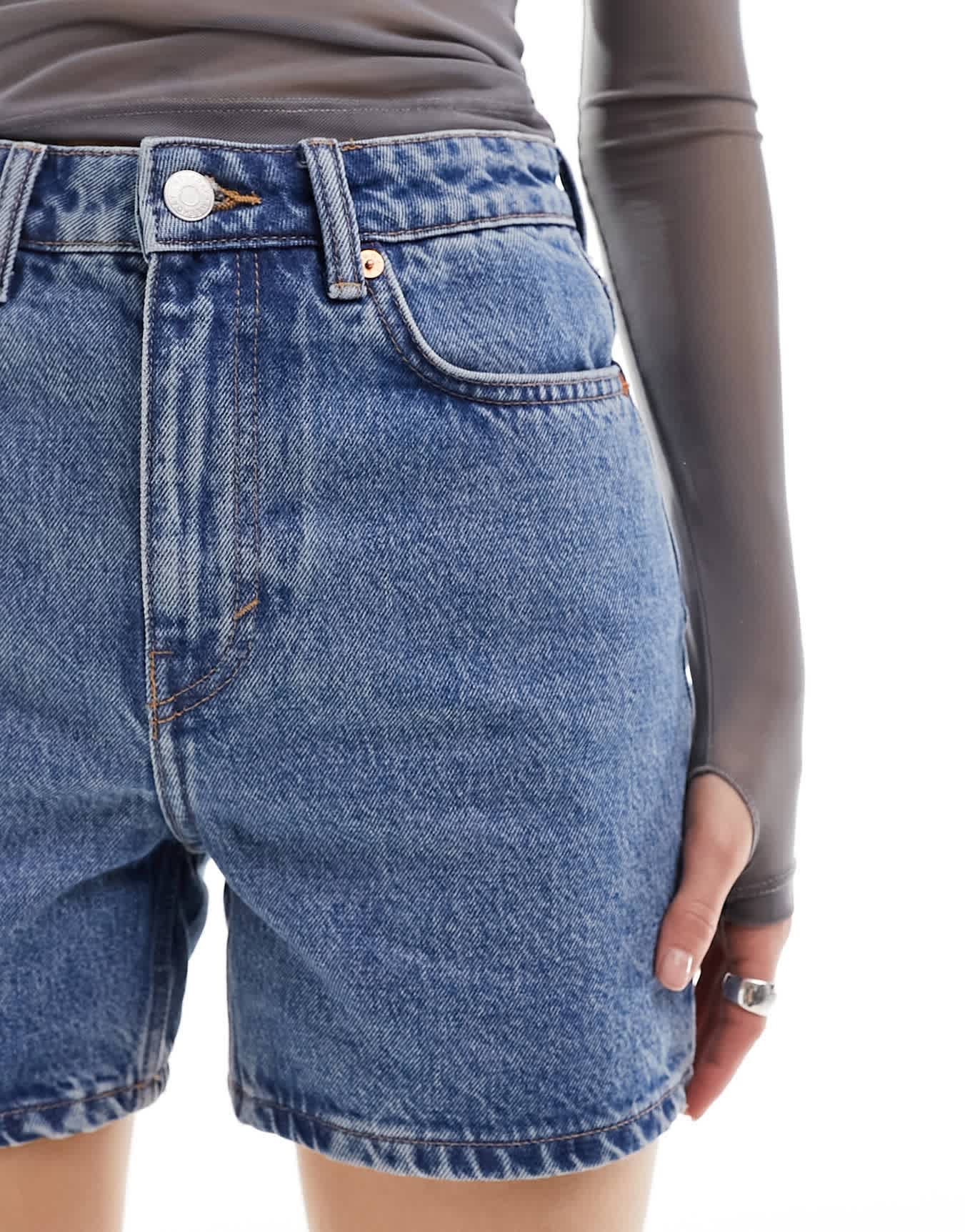 Weekday Eya high waisted denim shorts in 90's blue - ASOS Sample Sale EU Store