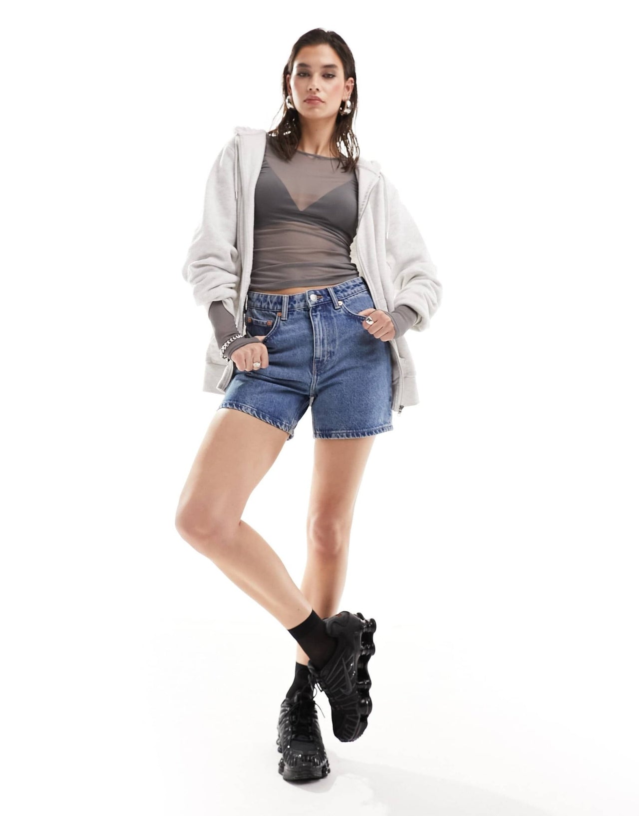 Weekday Eya high waisted denim shorts in 90's blue - ASOS Sample Sale EU Store