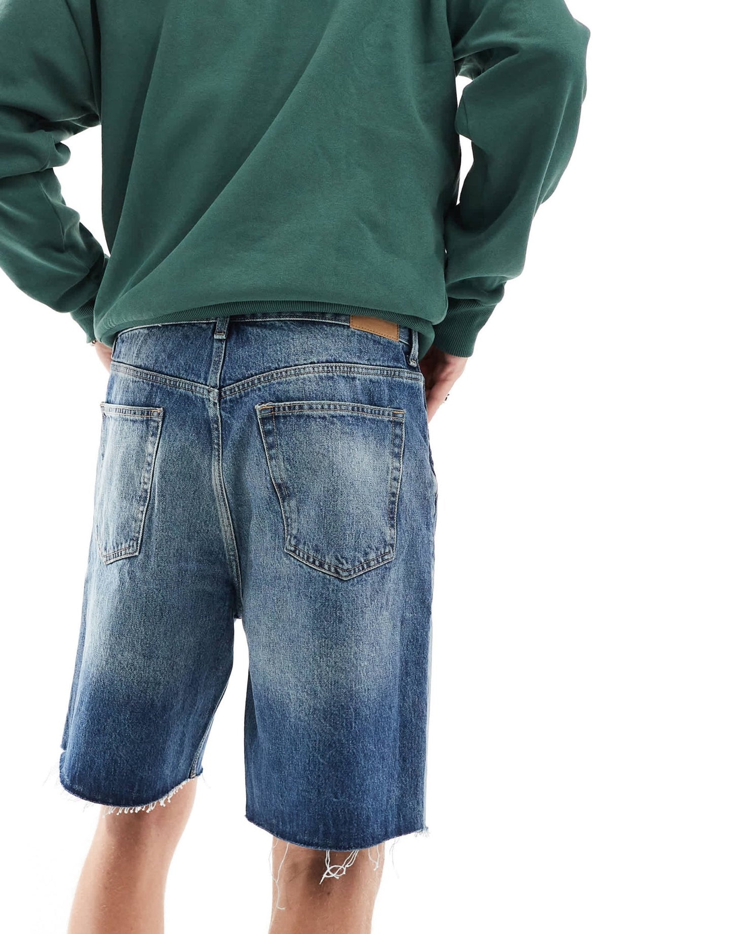 Weekday Galaxy loose fit denim shorts in mid blue wash - ASOS Sample Sale EU Store