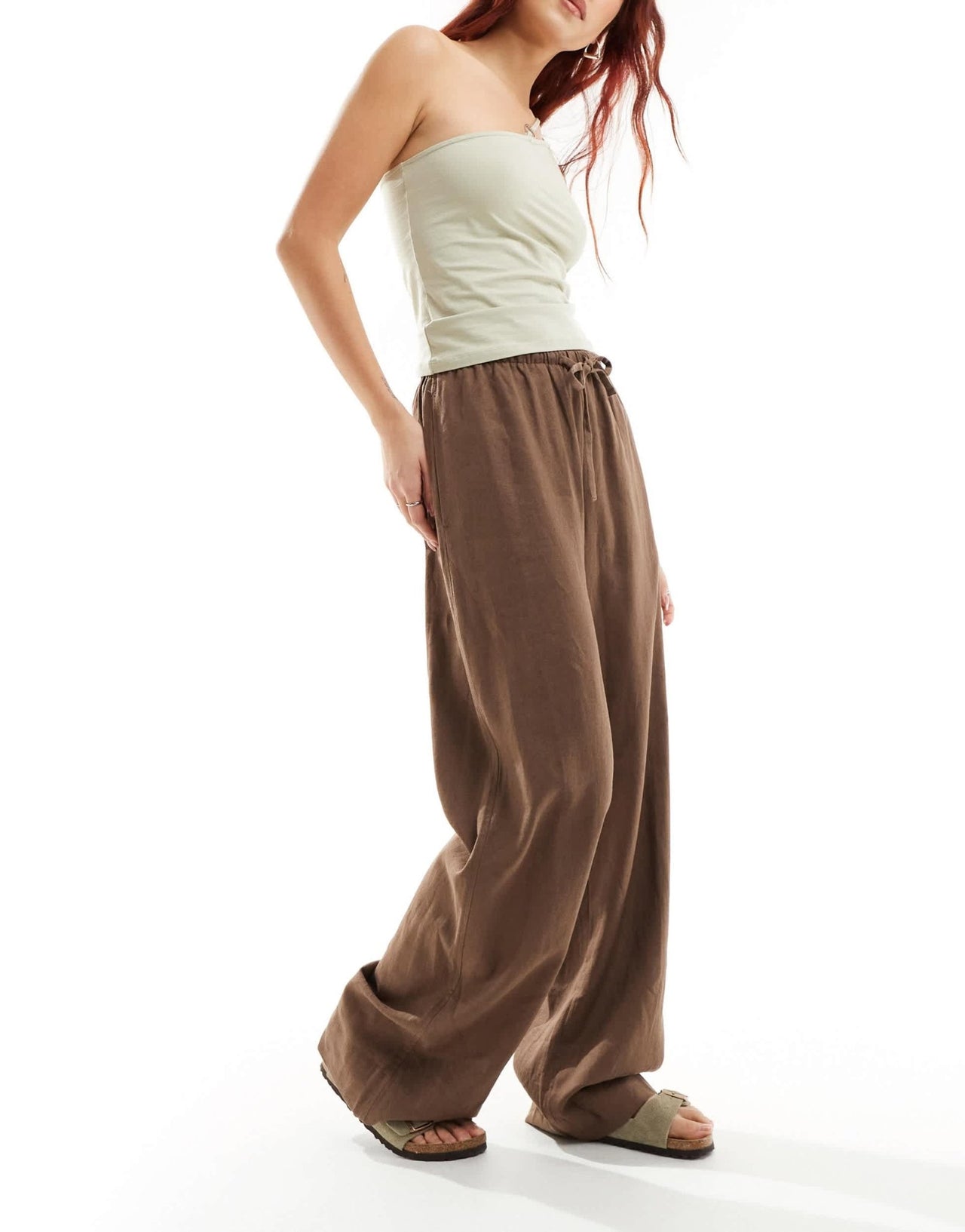 Weekday Mia linen mix trousers in brown - ASOS Sample Sale EU Store
