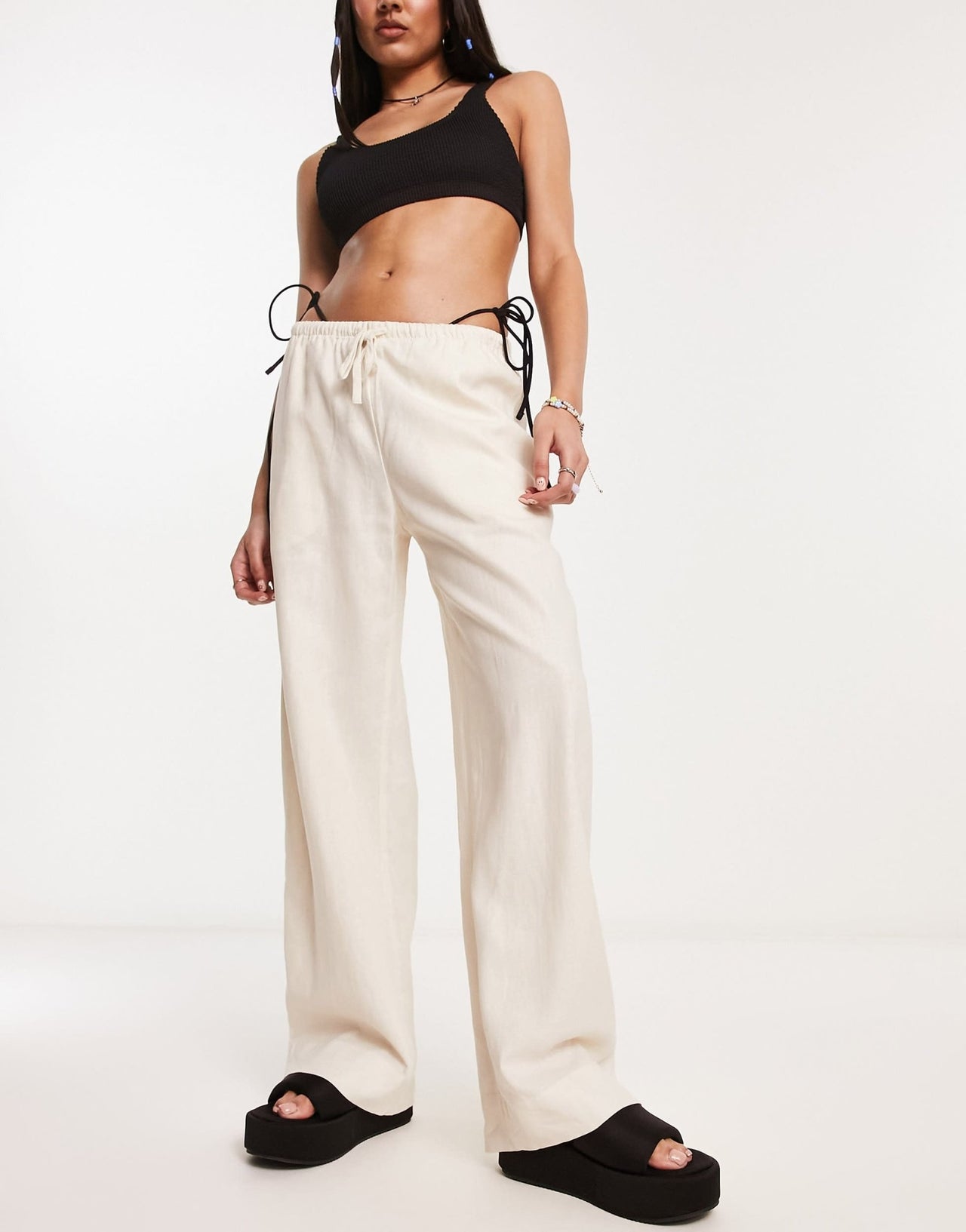 Weekday Mia linen mix trousers in off - white - ASOS Sample Sale EU Store