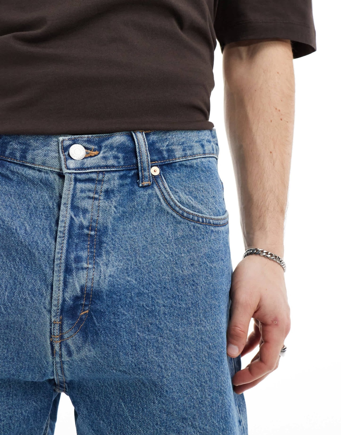 Weekday Space relaxed fit denim shorts in 90's Blue - ASOS Sample Sale EU Store
