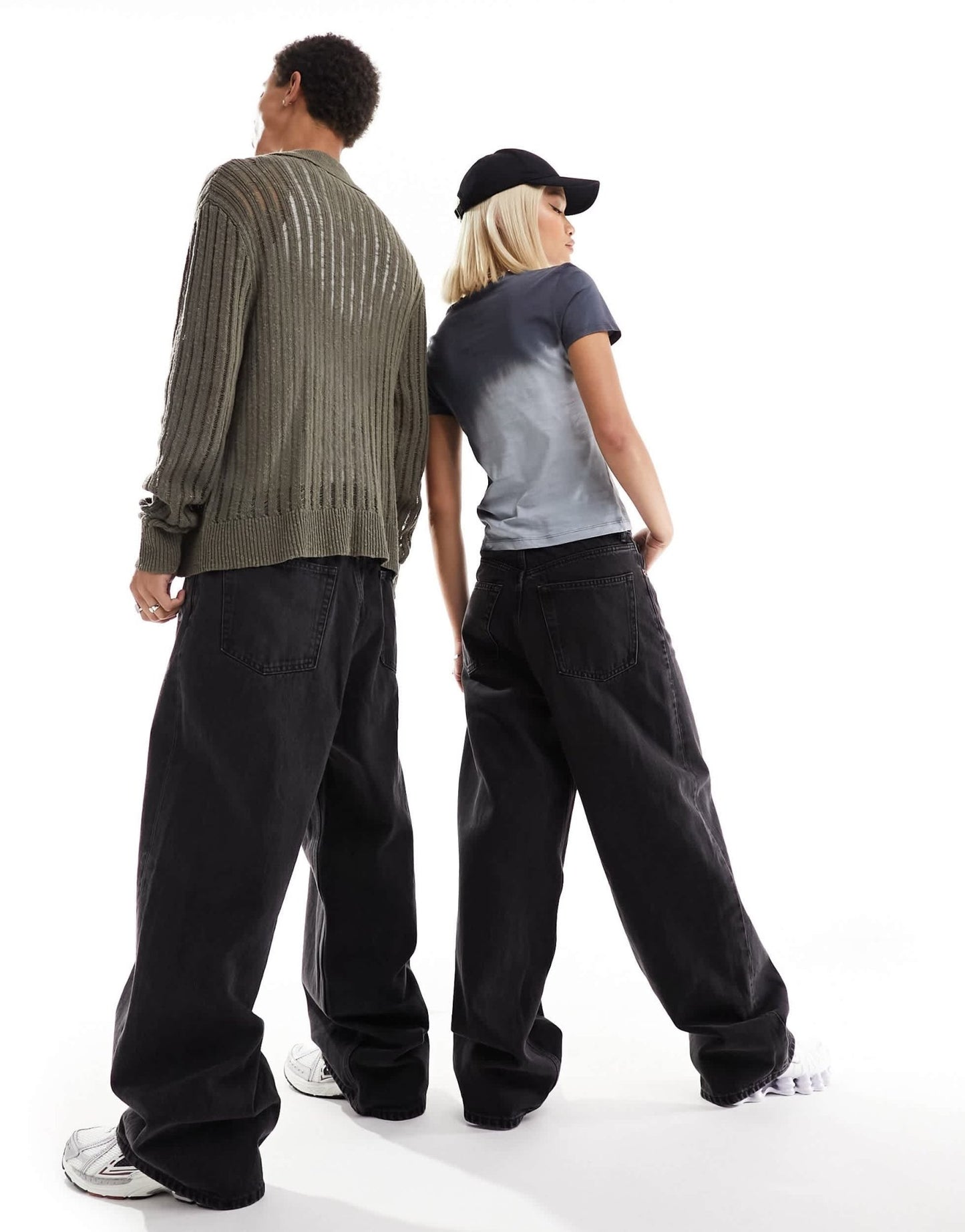 Weekday Unisex Astro loose fit wide leg jeans in tuned black - ASOS Sample Sale EU Store