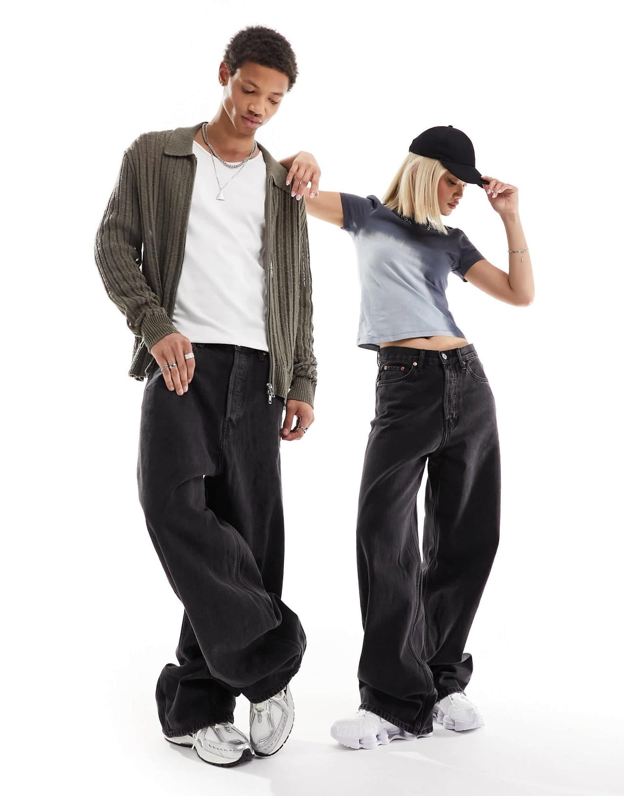 Weekday Unisex Astro loose fit wide leg jeans in tuned black - ASOS Sample Sale EU Store