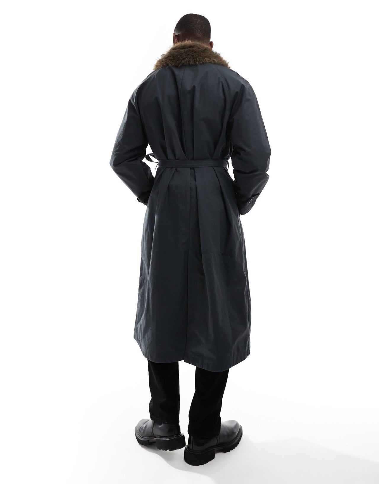 Weekday Wade oversized trench coat with faux fur collar in off - black - ASOS Sample Sale EU Store