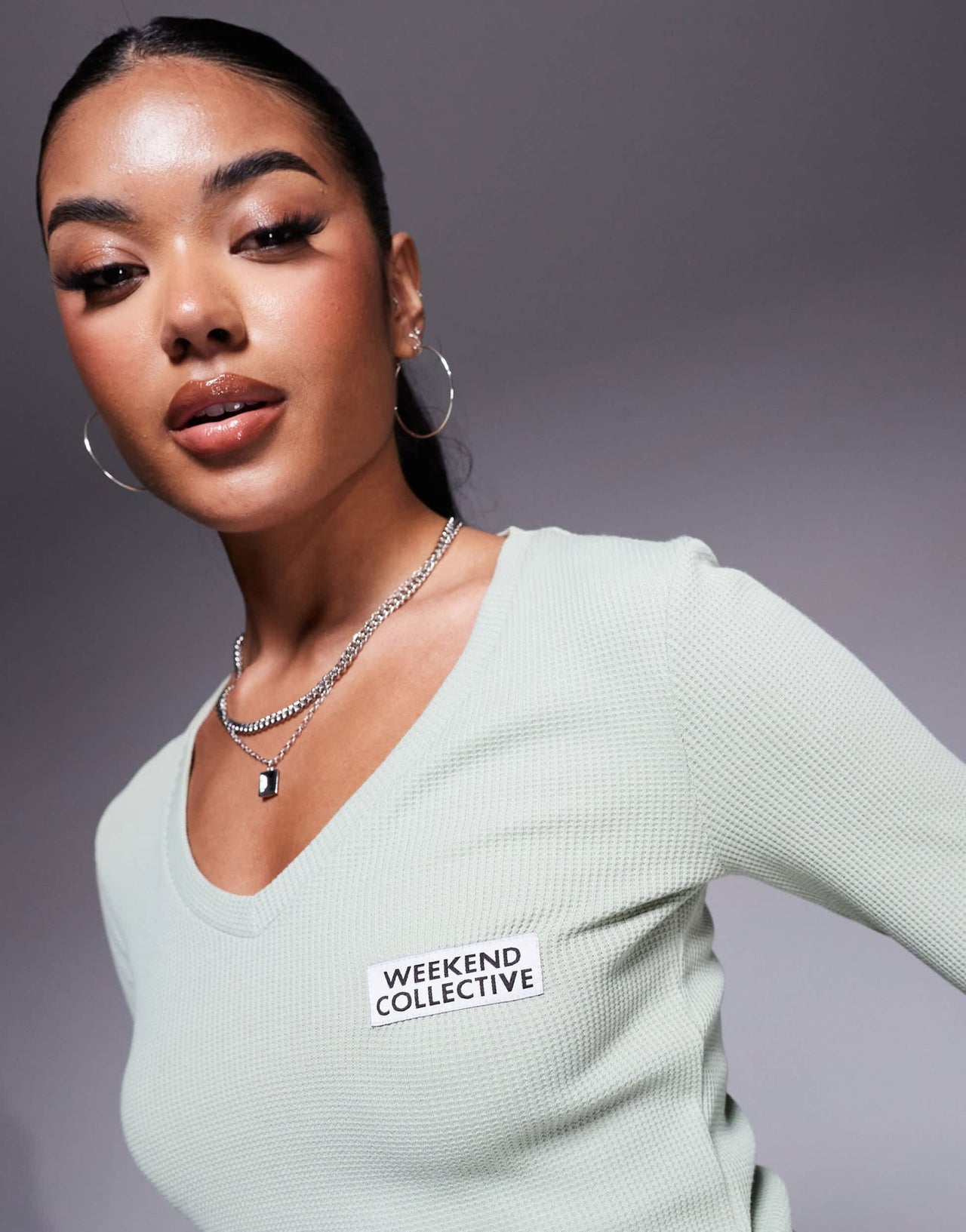 Weekend Collective co - ord waffle v neck top in sage green - ASOS Sample Sale EU Store