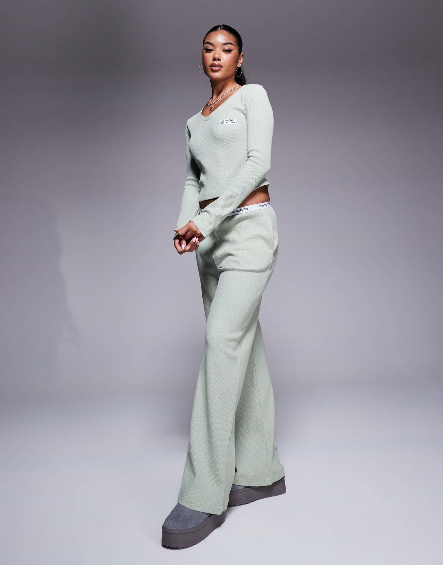 Weekend Collective co - ord waffle v neck top in sage green - ASOS Sample Sale EU Store