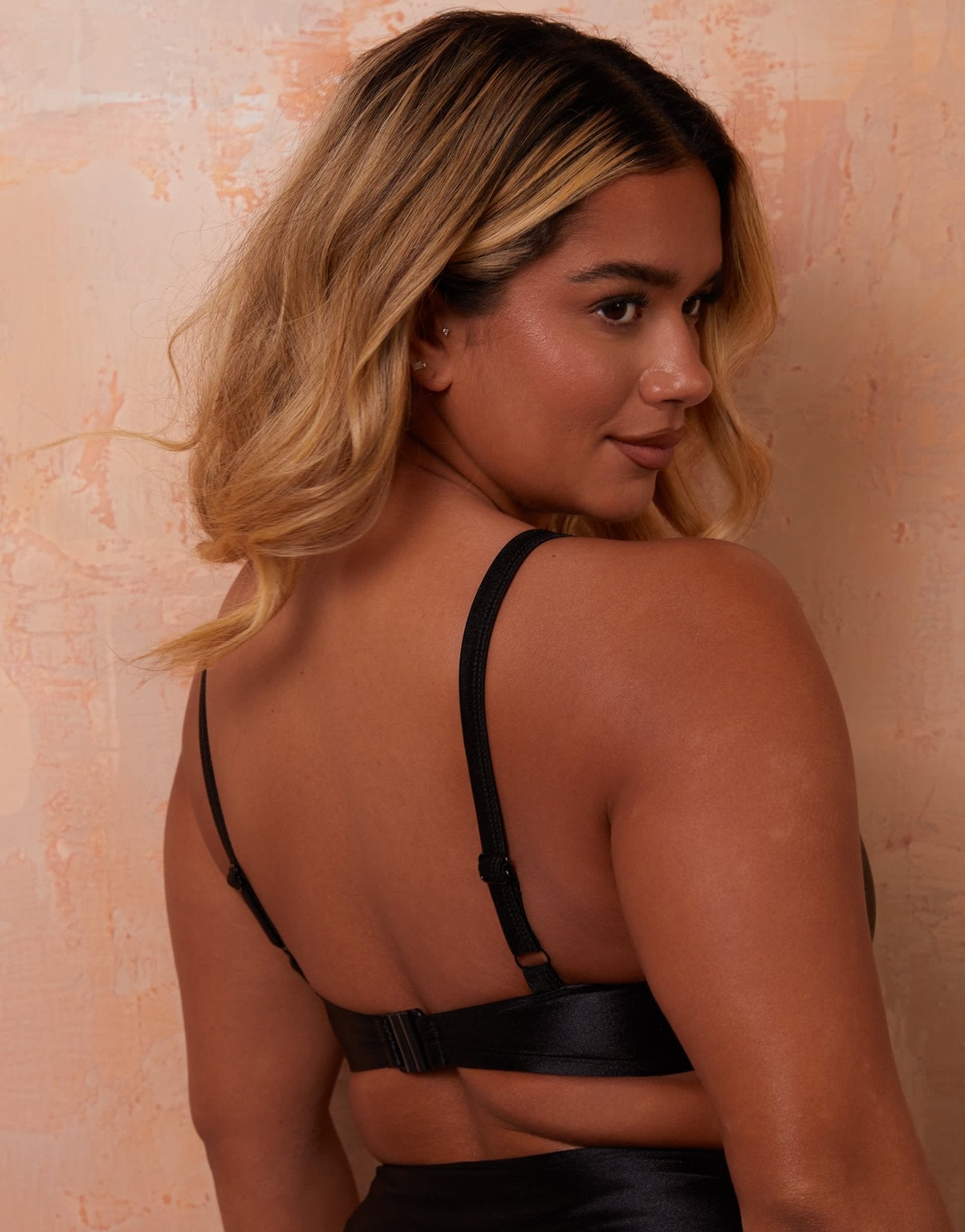 Wolf & Whistle X Natalie Gessey Fuller Bust bikini top with gold ring detail - ASOS Sample Sale EU Store